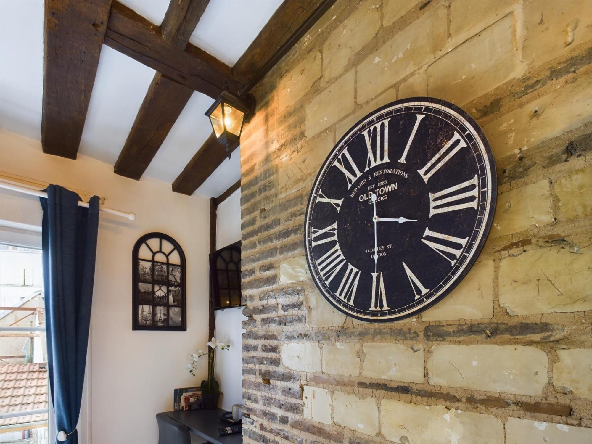Studio Deschainets Troyes Gare Et Centre Historique エクステリア 写真